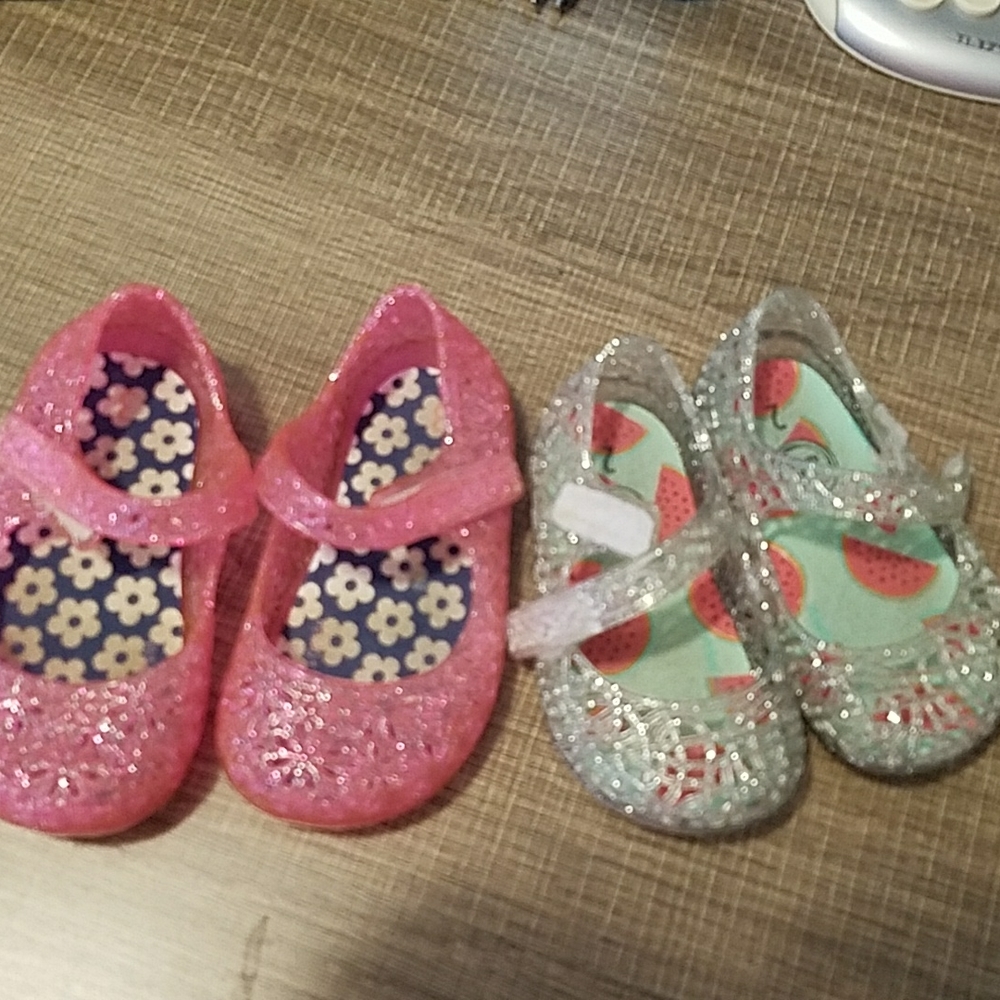 jelly sandles size 2 and size 3